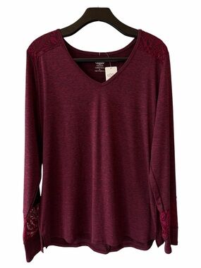 NWT Maurices In Motion Womens XL Burgundy Long Sleeve V-Neck Top Exercise Casual